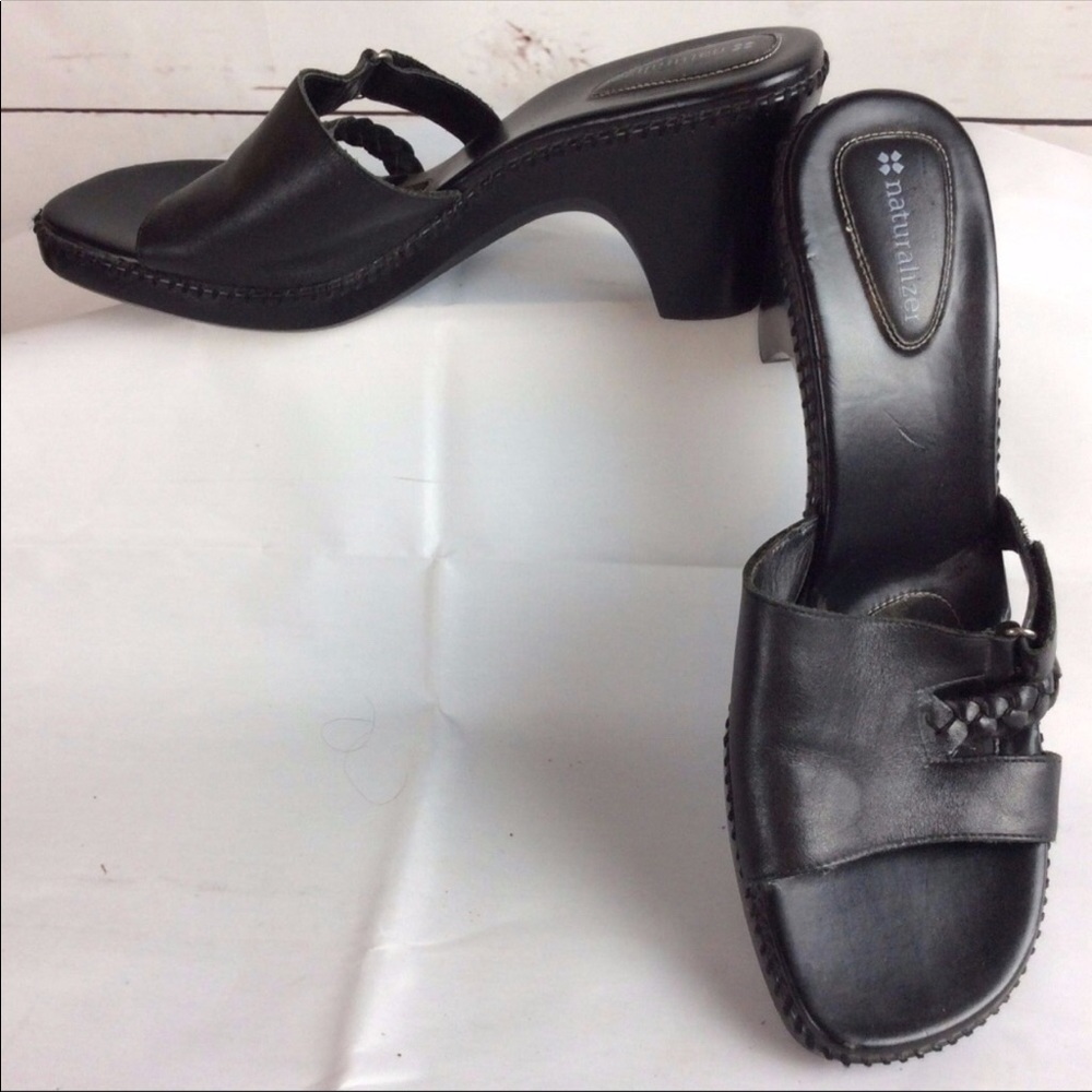 Naturalizer Women’s Black Leather Heel Sandal Shoe